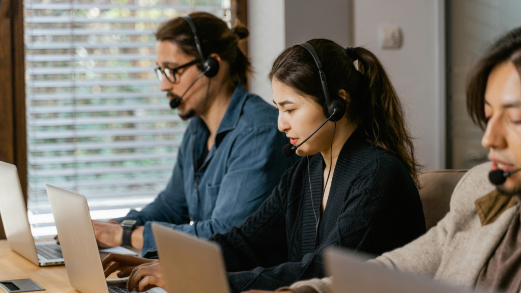 Roles of Customer Care Executives in a BPO Call Center